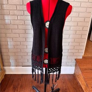 Umgee black  Knit Vest size large good condition